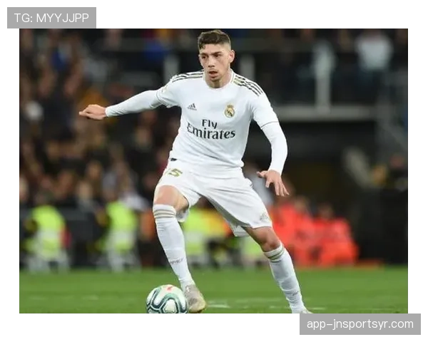 巴尔韦德：B2B中场攻防一体的代表解析