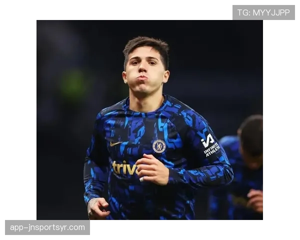 切尔西进攻效率问题显现，锋线表现持续疲软，对赛季成绩形成制约