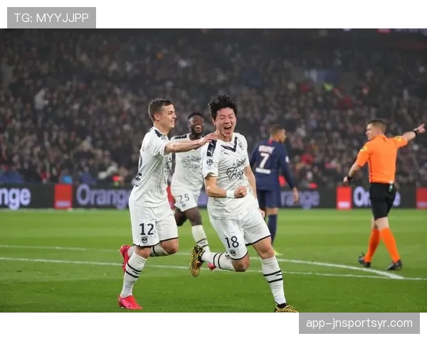 巴黎圣日耳曼进攻上限问题显现，如何突破瓶颈成赛季关键